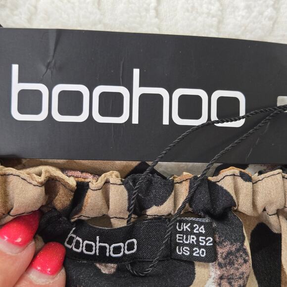 Boohoo Plus NWT Leopard print Bardot top one shoulder 20 brown tan black - Picture 5 of 17
